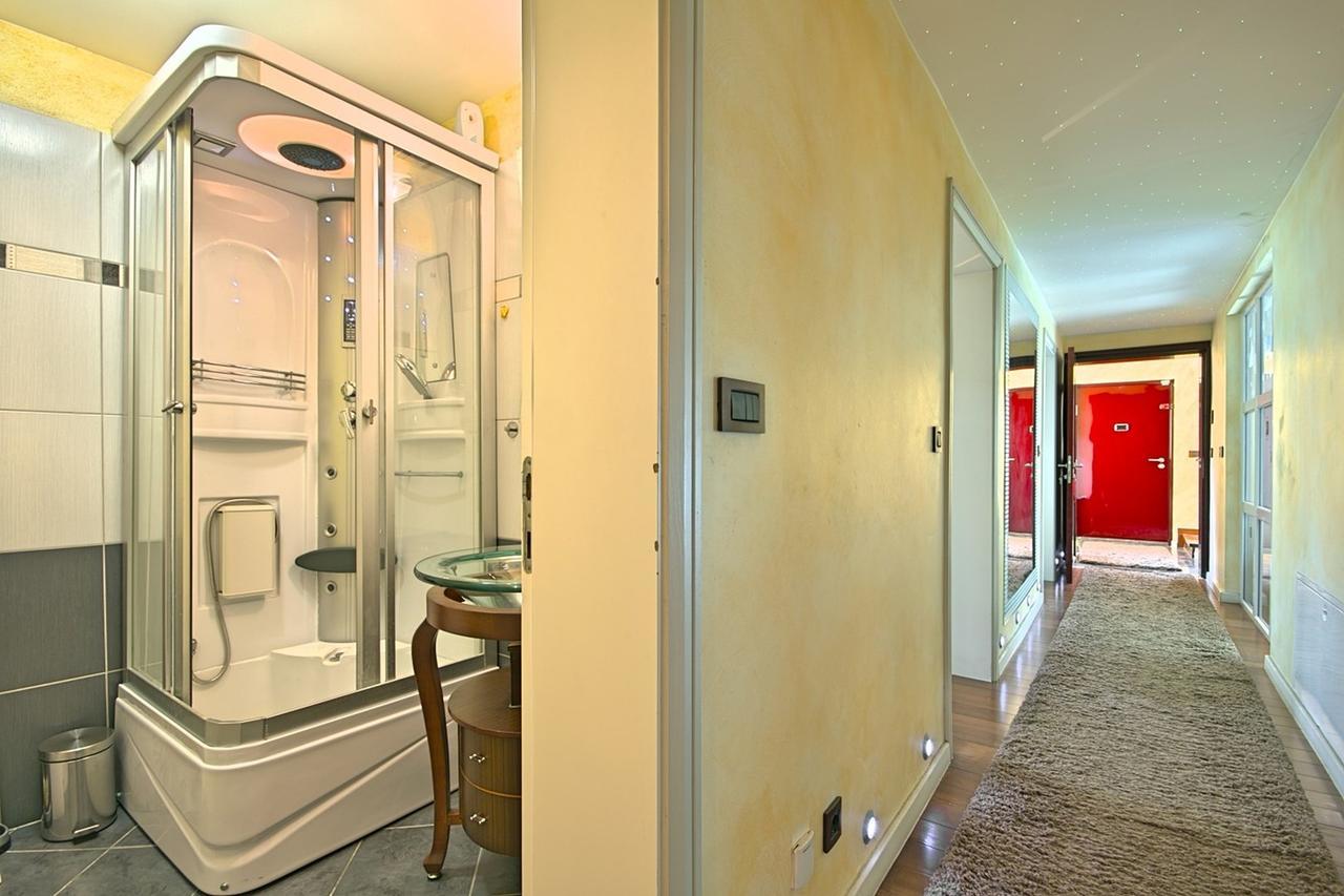 Villa Lidija Porec Exterior photo
