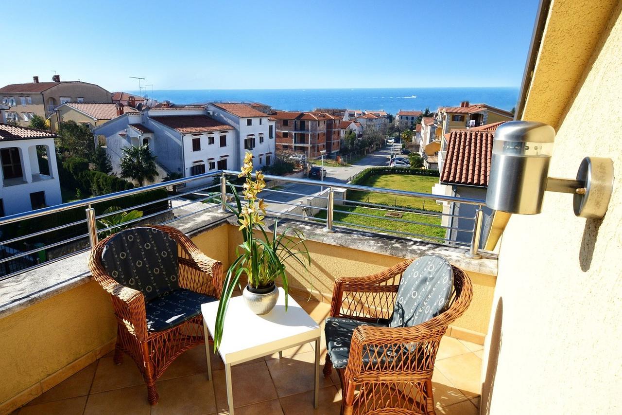 Villa Lidija Porec Exterior photo